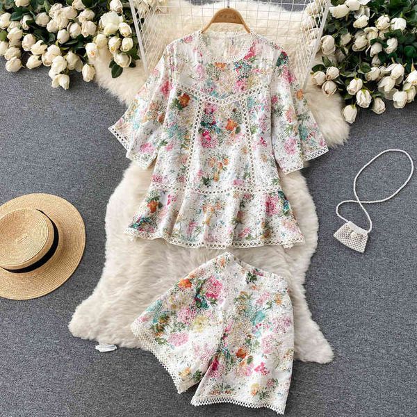two piece dress 2022 summer niche print embroidery hollowed out loose doll shirt high waist slim shorts two piece suit fashion nsp1, White
two piece dress 2022 summer niche print embroidery hollowed out loose doll shirt high waist slim shorts two piece suit fashion nsp1, White