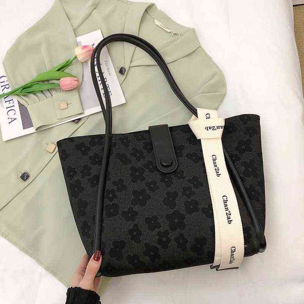 evening bags stylish floral canvas shoulder for women large capacity casual tote bag ladies fashionable purses and handbags 2022 trend 22072
evening bags stylish floral canvas shoulder for women large capacity casual tote bag ladies fashionable purses and handbags 2022 trend 22072
