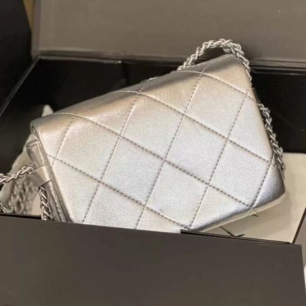 22s women luxury crossbody designer bags flap silver cowhide classic handbags thick silver-tone metal chains timeless diamond quilting shoul
22s women luxury crossbody designer bags flap silver cowhide classic handbags thick silver-tone metal chains timeless diamond quilting shoul