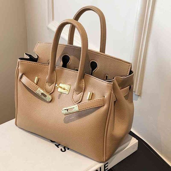 genuine leather birkinss handbags italian sense bag large capacity 2022 100 hand carry platinum bag single valentine's day gift
genuine leather birkinss handbags italian sense bag large capacity 2022 100 hand carry platinum bag single valentine's day gift