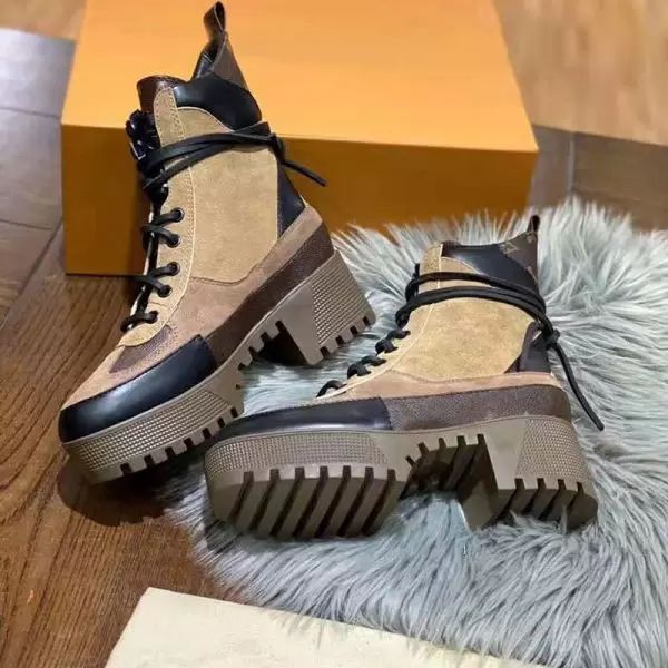 winter ankle boots fashion booty high chunky heels women's martin motorcycle bootie platform desert boot suede calf leather women rubbe, Black
winter ankle boots fashion booty high chunky heels women's martin motorcycle bootie platform desert boot suede calf leather women rubbe, Black