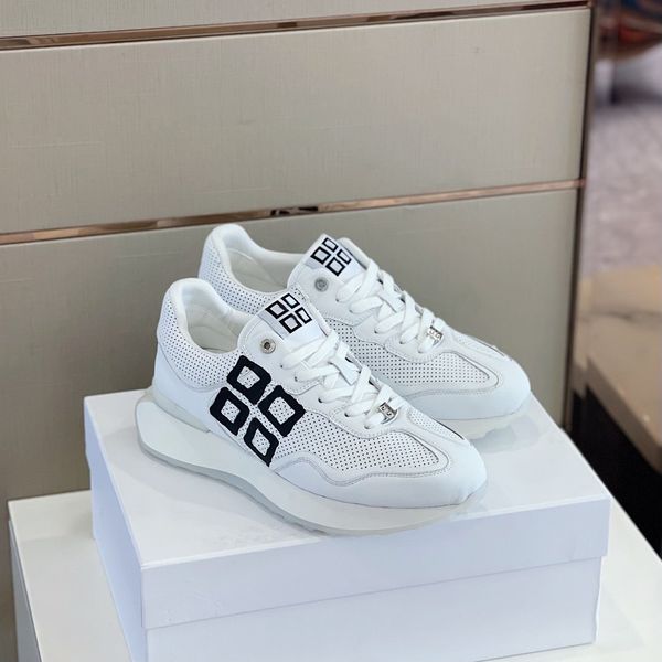 spring men shoes luxury designer brand imported shoelaces with silver assembly sneaker soft comfortable are size38-45, Black
spring men shoes luxury designer brand imported shoelaces with silver assembly sneaker soft comfortable are size38-45, Black