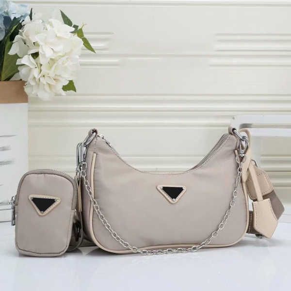 fashion nylon woman luxurys bags lady crossbody tote hobo shoulder purses handbags bag
fashion nylon woman luxurys bags lady crossbody tote hobo shoulder purses handbags bag
