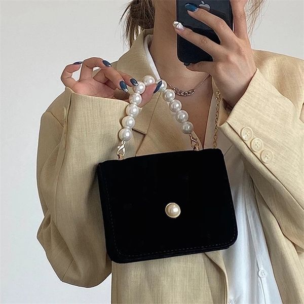 retro elegant women's luxury handbag with pearl chain black suede small shoulder messenger bag wedding party purse zd1877 220520
retro elegant women's luxury handbag with pearl chain black suede small shoulder messenger bag wedding party purse zd1877 220520