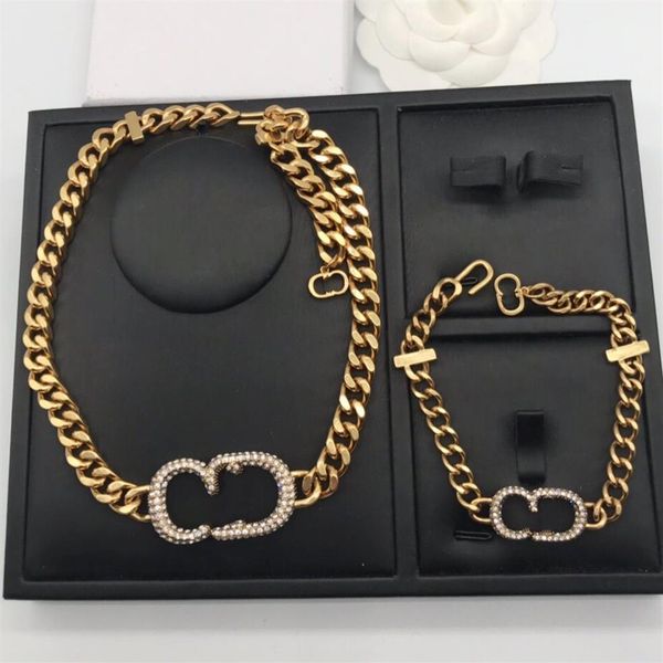 luxury jewelry women designer necklaces gold chains with diamond letter pendant necklace earrings and bracelets suit fashion jewel312t, Silver
luxury jewelry women designer necklaces gold chains with diamond letter pendant necklace earrings and bracelets suit fashion jewel312t, Silver