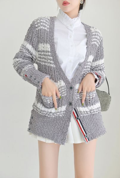 76 2022 milan runway spring summer brand same style sweater long sleeve v neck gray cardigan striped womens yl, White;black
76 2022 milan runway spring summer brand same style sweater long sleeve v neck gray cardigan striped womens yl, White;black