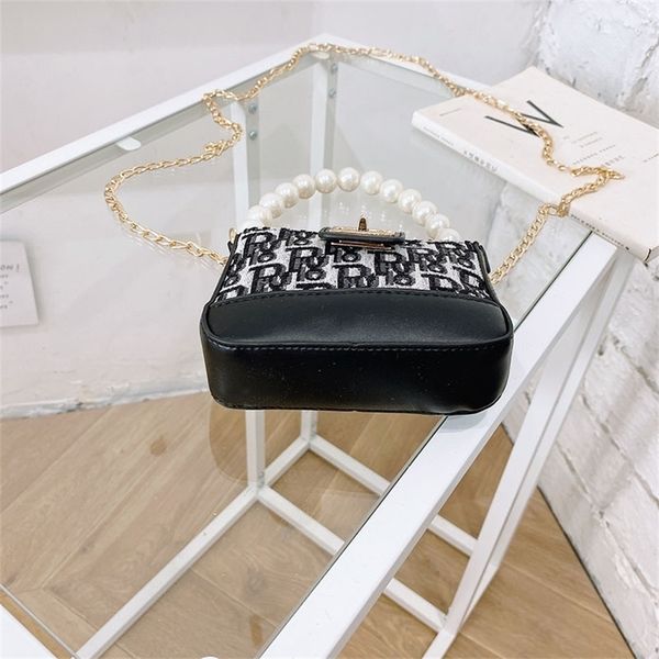 children's change simple thousand pearl hand little princess chain one messenger armpit purses outlet online
children's change simple thousand pearl hand little princess chain one messenger armpit purses outlet online
