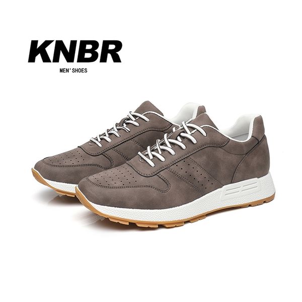 height increasing shoes knbr casual sneakers men trainers leather comfy for walking hiking jogging sport 220826, Black;white
height increasing shoes knbr casual sneakers men trainers leather comfy for walking hiking jogging sport 220826, Black;white
