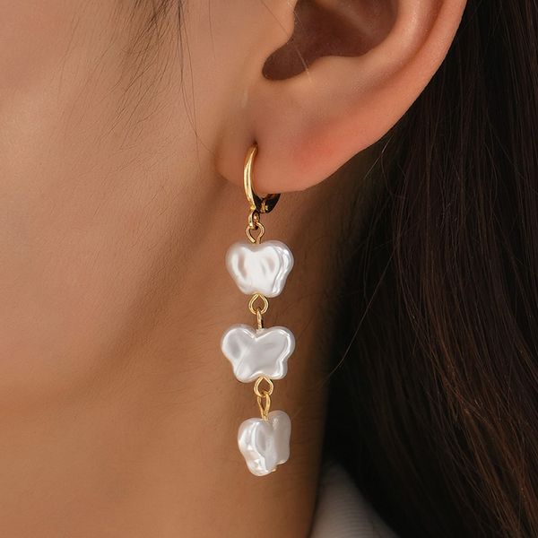 trendy imitate pearl butterfly dangle earrings for women fashion geometric animal long chain earrings jewelry accessories, Silver
trendy imitate pearl butterfly dangle earrings for women fashion geometric animal long chain earrings jewelry accessories, Silver