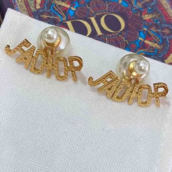outlet letter size pearl earrings female worn hollow out earrings, Golden
outlet letter size pearl earrings female worn hollow out earrings, Golden