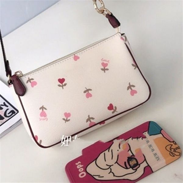 designer luxury women bag coch handbag fashion inclined shoulder bags versatile purses cochs totes large capacity saddle wallet 7a m8b3
designer luxury women bag coch handbag fashion inclined shoulder bags versatile purses cochs totes large capacity saddle wallet 7a m8b3