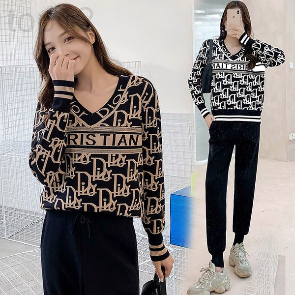 women's tracksuits designer european star same d letter 2021 new style contrast jacquard v-neck knitted sweater set two piece 0hhe, Gray
women's tracksuits designer european star same d letter 2021 new style contrast jacquard v-neck knitted sweater set two piece 0hhe, Gray