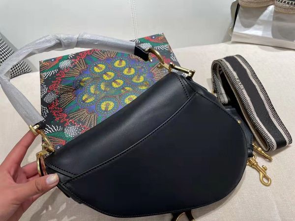 2022 selling fashion women's shoulder bags wallet classic designer messenger bag luxury ladies handbag four colors with boxes
2022 selling fashion women's shoulder bags wallet classic designer messenger bag luxury ladies handbag four colors with boxes