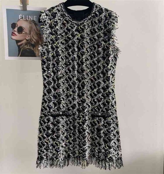 c high version 22 xiaoxiangmingyuan sleeveless round neck dress tassel ol skirt solid color knitted 39dt, Black;gray
c high version 22 xiaoxiangmingyuan sleeveless round neck dress tassel ol skirt solid color knitted 39dt, Black;gray