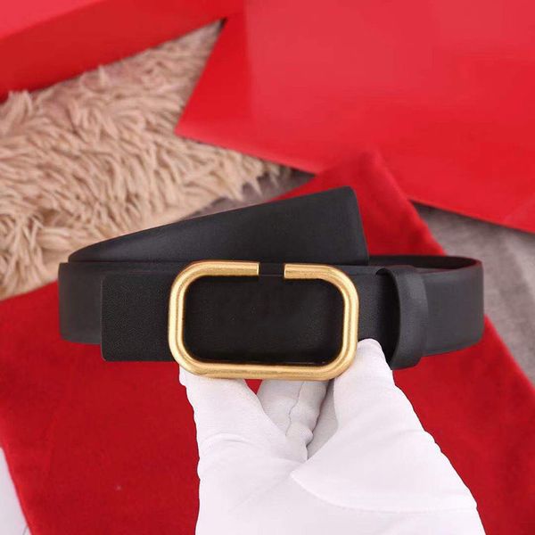 women designer belt mens designers genuine leather belts for men womens casual v belt fashion girdle waistband cintura ceinture 221901226n, Black;brown
women designer belt mens designers genuine leather belts for men womens casual v belt fashion girdle waistband cintura ceinture 221901226n, Black;brown