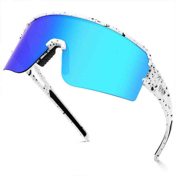 large polarized windproof ultraviolet bicycle outdoor glass polarized fashion design ladies sun glasses, White;black
large polarized windproof ultraviolet bicycle outdoor glass polarized fashion design ladies sun glasses, White;black