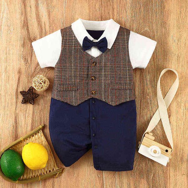 new 2021 baby pure cotton gentleman short-sleeved one-piece romper newborn gentleman short-sleeved dress thin baby boy clothes aa220323, Blue
new 2021 baby pure cotton gentleman short-sleeved one-piece romper newborn gentleman short-sleeved dress thin baby boy clothes aa220323, Blue