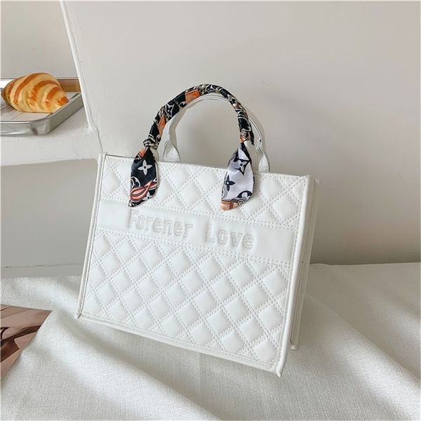 90% off to shop online large capacity trend hand commuter one shoulder fashion tote bag
90% off to shop online large capacity trend hand commuter one shoulder fashion tote bag