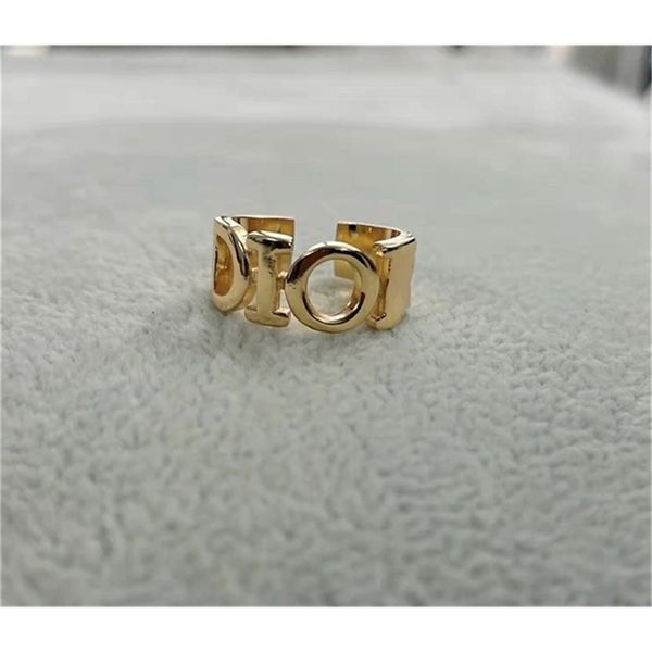2022 fashion 20% off designer jewelry d di letter simple open female fashion hollow ring for lovers, Silver
2022 fashion 20% off designer jewelry d di letter simple open female fashion hollow ring for lovers, Silver