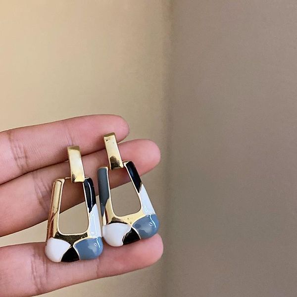 silver needle acrylic geometric color matching earrings advanced sense of minority personality fashion wind ear accessories, Golden;silver
silver needle acrylic geometric color matching earrings advanced sense of minority personality fashion wind ear accessories, Golden;silver