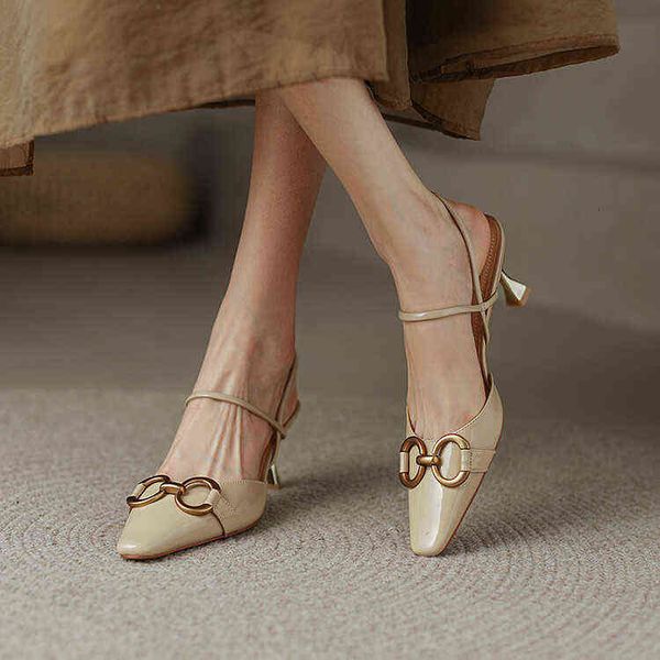 designer women's shoes boots 2022 spring summer cow patent leather high heels with wrapped head metal buckle back empty sandal's s, Black
designer women's shoes boots 2022 spring summer cow patent leather high heels with wrapped head metal buckle back empty sandal's s, Black
