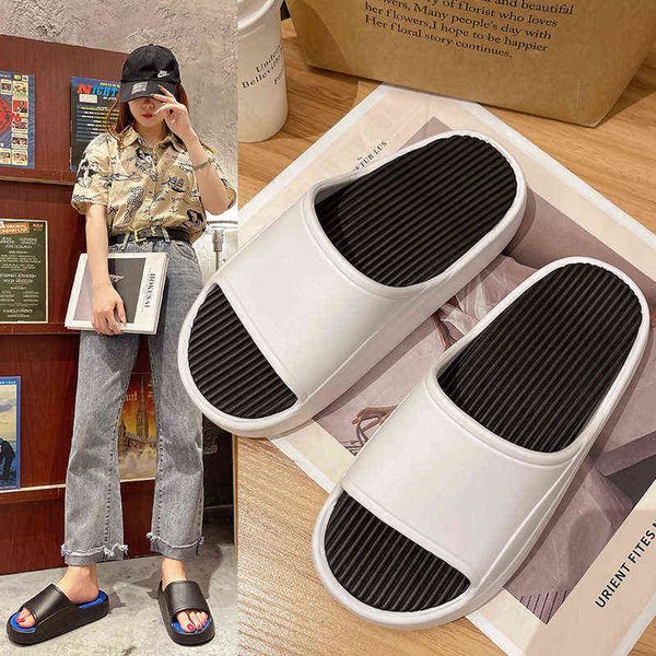 new style slippers for men's summer outer wear fashion trendy ultra-thick bottom soft stepping on shit indoor men's slippers t2207, Black
new style slippers for men's summer outer wear fashion trendy ultra-thick bottom soft stepping on shit indoor men's slippers t2207, Black