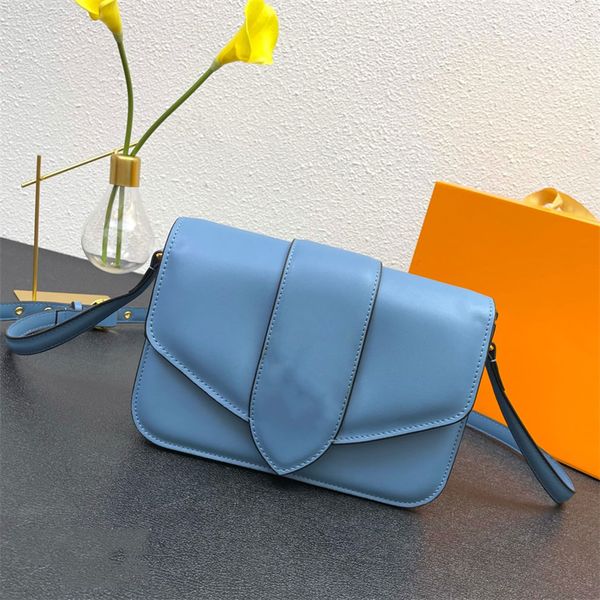 totes shoulder designer luxury handbags purses flip round pont 9 messenger bag women brand classic style smooth genuine leather 
totes shoulder designer luxury handbags purses flip round pont 9 messenger bag women brand classic style smooth genuine leather