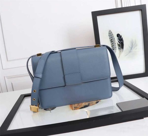 2022 bags new hand bag handbag travel toiletry pouch protection makeup lady handbags women leather cosmetic bags for woman special designers
2022 bags new hand bag handbag travel toiletry pouch protection makeup lady handbags women leather cosmetic bags for woman special designers
