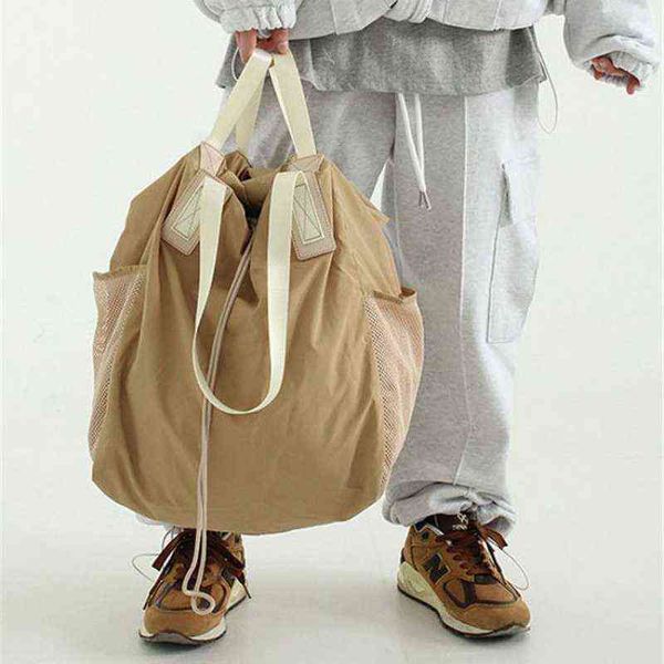 korean large shoulder bags nylon fashion casual women handbags travel work ladies tote weekend female handle bag big 220512
korean large shoulder bags nylon fashion casual women handbags travel work ladies tote weekend female handle bag big 220512