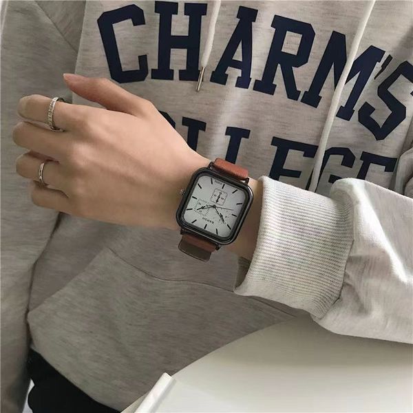 luxury womens watches designer watch schoolgirl party korean version simple fashion sports square transparent quartz women watchh htgjh, Slivery;golden
luxury womens watches designer watch schoolgirl party korean version simple fashion sports square transparent quartz women watchh htgjh, Slivery;golden