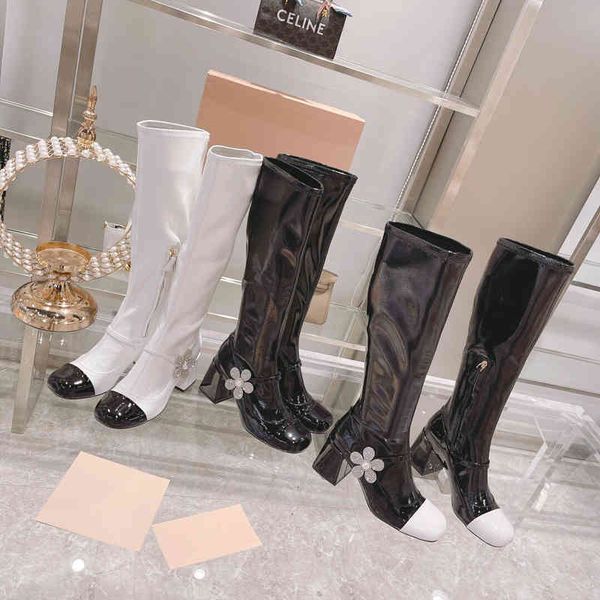 varnish boots women's leather high heels retro shoes stitching round head winter series, Black
varnish boots women's leather high heels retro shoes stitching round head winter series, Black