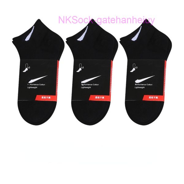 fashion sports socks classic hook brand medium tube solid men women basketball sweat absorbing breathable short boat sock luxury sportsocks, Black
fashion sports socks classic hook brand medium tube solid men women basketball sweat absorbing breathable short boat sock luxury sportsocks, Black
