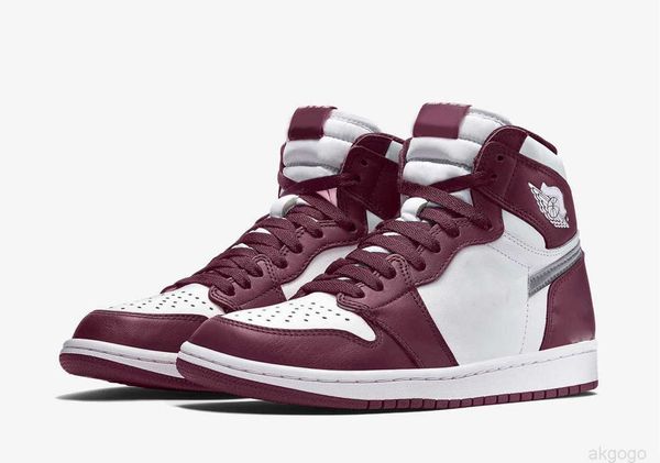 authentic 1 high og bordeaux basketball shoes men women white metallic silver hand crafted 555088-611 sports sneakers with origingl box
authentic 1 high og bordeaux basketball shoes men women white metallic silver hand crafted 555088-611 sports sneakers with origingl box