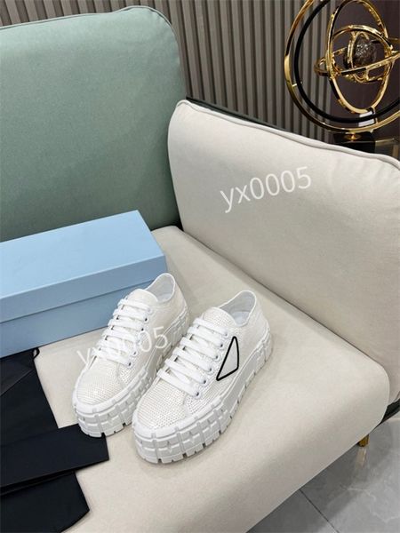 2022 men casual shoes dad sneaker paris fashion womens shoe platform sports trainers strawberry mouse wave mouth tiger print rx220429, Black
2022 men casual shoes dad sneaker paris fashion womens shoe platform sports trainers strawberry mouse wave mouth tiger print rx220429, Black