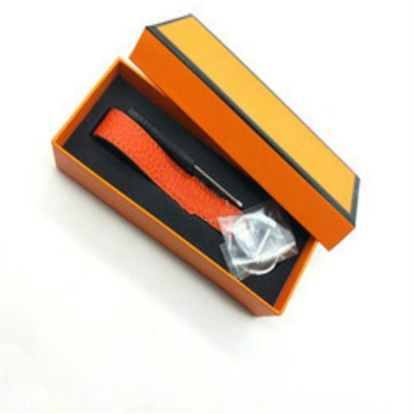 2020 fashion keychain designer key chain real leather with stainless steel keychain keyring in white gold with black273j, Silver
2020 fashion keychain designer key chain real leather with stainless steel keychain keyring in white gold with black273j, Silver