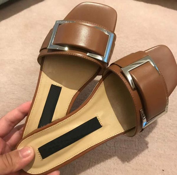 brown calf leather mule slippers summer metal decoration slides slipper beach sandals shoes slip-on flats sandal women luxury designers fact, Black
brown calf leather mule slippers summer metal decoration slides slipper beach sandals shoes slip-on flats sandal women luxury designers fact, Black