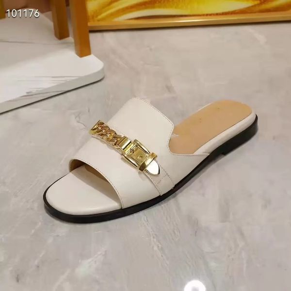 2021 the latest women's slippers sandals are the hollow out design logo of soft and fashionable golden classic 35-42 us4-11 shoes box, Black
2021 the latest women's slippers sandals are the hollow out design logo of soft and fashionable golden classic 35-42 us4-11 shoes box, Black