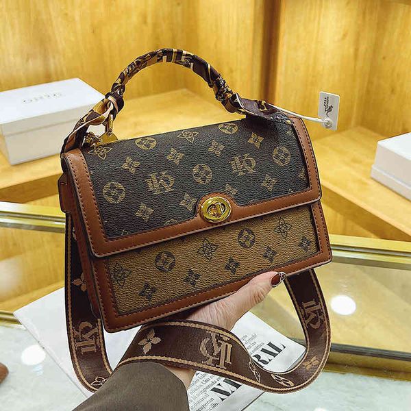 purse sale bag female minority 2022 new bag autumn winter messenger high sense fashion hand
purse sale bag female minority 2022 new bag autumn winter messenger high sense fashion hand