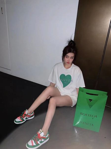 women's t-shirt designer 2022 spring new diamond letter love half sleeve t-shirt women's design feeling loose and thin medium long, White 
women's t-shirt designer 2022 spring new diamond letter love half sleeve t-shirt women's design feeling loose and thin medium long, White