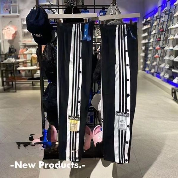 sports pants breasted gold standard silver standard boys and girls casual straight tube side open button student wide foot, Black
sports pants breasted gold standard silver standard boys and girls casual straight tube side open button student wide foot, Black