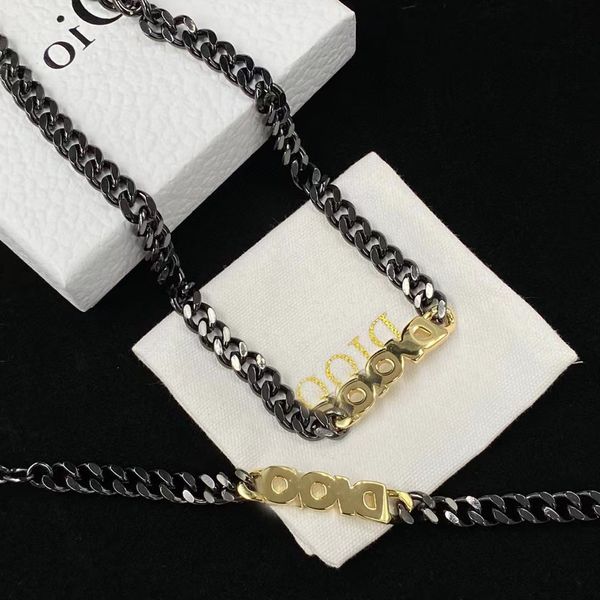 factory retail and wholesale family d's new color separation neck chain necklace female dijia.com red star same small exaggerated brace, Golden;silver
factory retail and wholesale family d's new color separation neck chain necklace female dijia.com red star same small exaggerated brace, Golden;silver