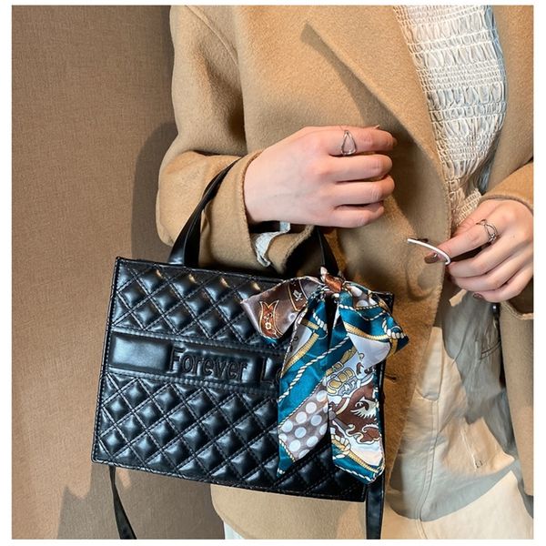 spring lingge large capacity fashion silk scarf tote one slant cross 80% off wholesale store
spring lingge large capacity fashion silk scarf tote one slant cross 80% off wholesale store