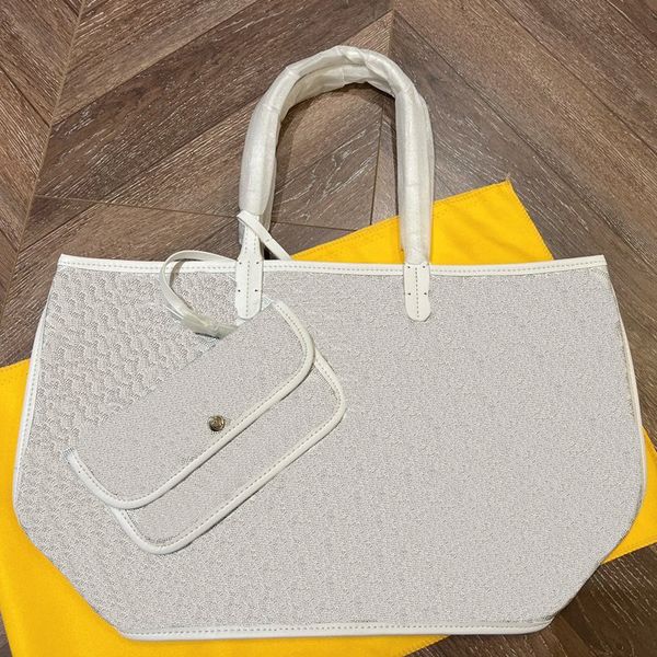 new luxurys designers shopping bags wallets card holder cross body totes key cards coins men genuine leather shoulder bags purse womens hold
new luxurys designers shopping bags wallets card holder cross body totes key cards coins men genuine leather shoulder bags purse womens hold