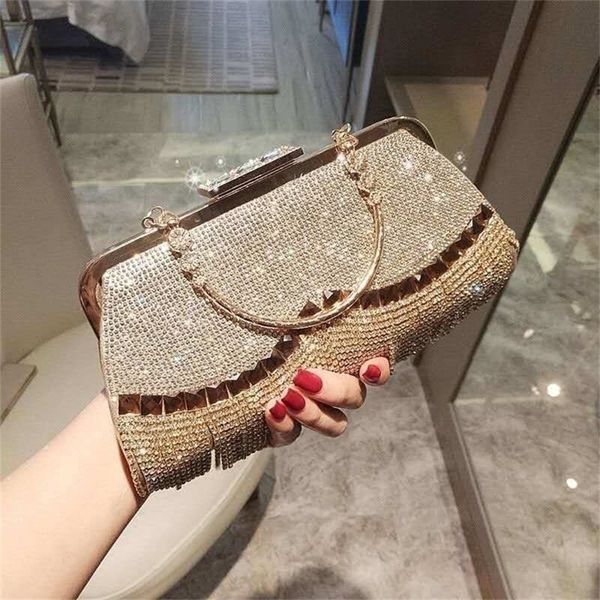 women's retro beaded clutch tassel handbag banquet evening wedding party diamond lock chain shoulder bag d220620
women's retro beaded clutch tassel handbag banquet evening wedding party diamond lock chain shoulder bag d220620