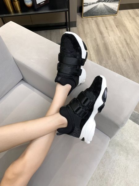 2022 designer cavnas low cut red blue white black womens men casual shoes 8 colors casual shoes
2022 designer cavnas low cut red blue white black womens men casual shoes 8 colors casual shoes
