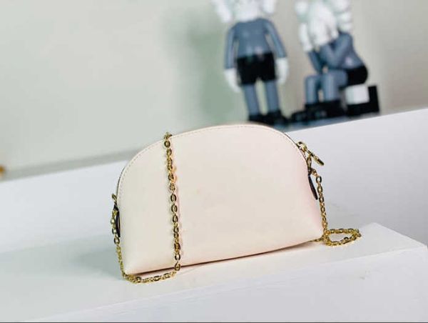 2022 women's designer bags shoulder mini shell bag handbags accessories crossbody wallets shells cosmetic bags m80502
2022 women's designer bags shoulder mini shell bag handbags accessories crossbody wallets shells cosmetic bags m80502