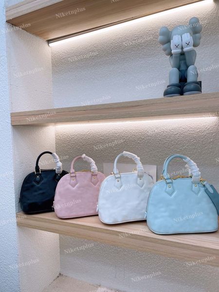designer luxury shoulder bags alma bb fashion women messenger bag leather handbags shell wallet ladies crossbody tote 25cm
designer luxury shoulder bags alma bb fashion women messenger bag leather handbags shell wallet ladies crossbody tote 25cm