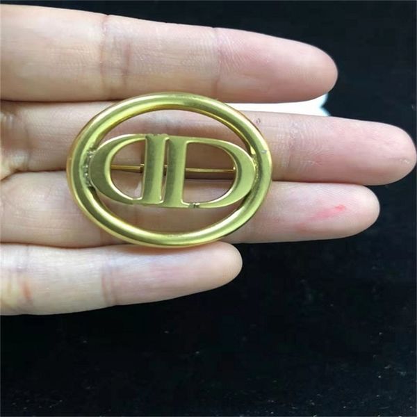 jewelry egg shaped brass fur clothing accessories brooch pin female 70% off outlet store sale, Gray
jewelry egg shaped brass fur clothing accessories brooch pin female 70% off outlet store sale, Gray