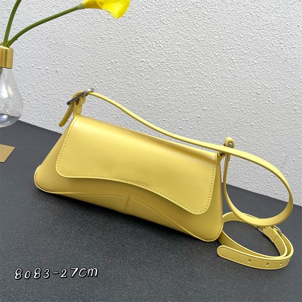 stylish flap underarm bag genuine leather handbag can be adjusted at will shoulder bags retro hardware messenger bag appearance half-moon wa
stylish flap underarm bag genuine leather handbag can be adjusted at will shoulder bags retro hardware messenger bag appearance half-moon wa