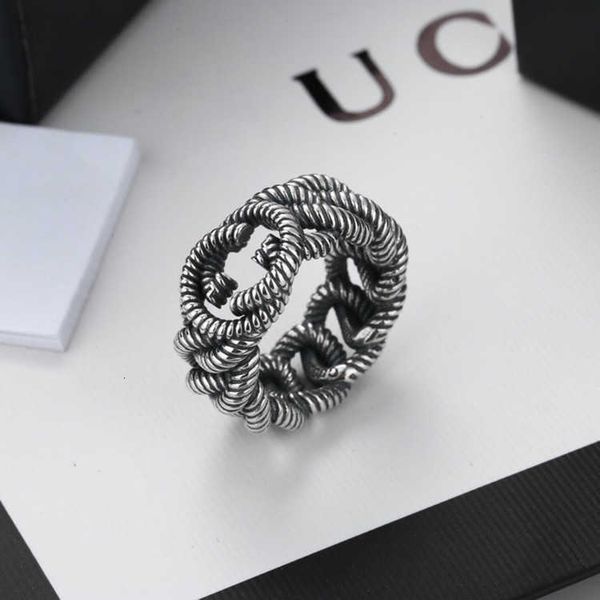 ring gujia double g letter double-sided thread 925 silver fashion style male and female lovers woven hollow
ring gujia double g letter double-sided thread 925 silver fashion style male and female lovers woven hollow